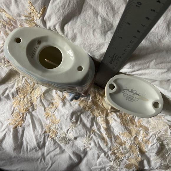 Mint Precision Moments Porcelain Figurines-Noah’s Ark Bank & Little Girl w/Goose - Picture 16 of 16